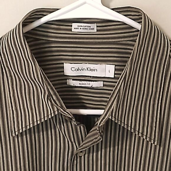 Calvin Klein Modern Fit Button Down Shirt. Sz Lg - Picture 3 of 9